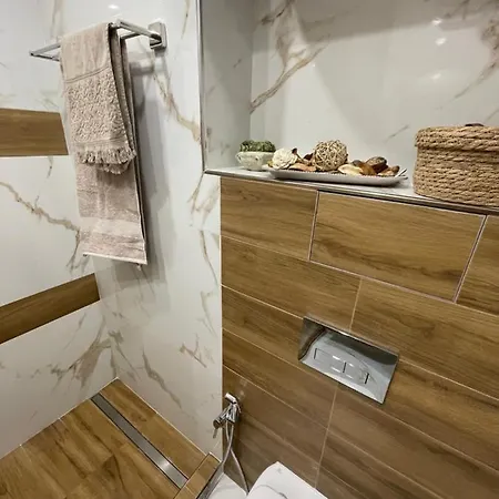 Boutique Bell Tower * 반스코